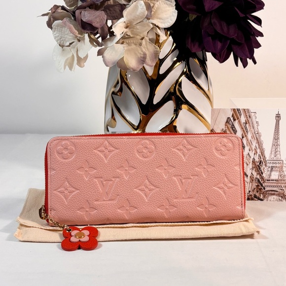 Beautiful Louis Vuitton Clemence Wallet Blooms Empreinte Rose - Picture 1 of 16